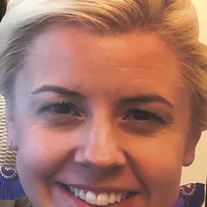 Meet your Posher, Stacey